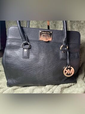 Micheal Kors Vintage Astrid leather tote bag